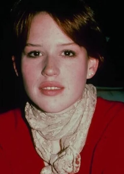 Molly Ringwald photo