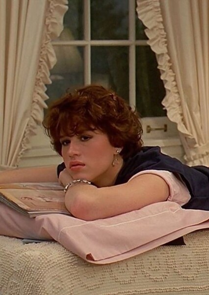 Molly Ringwald photo