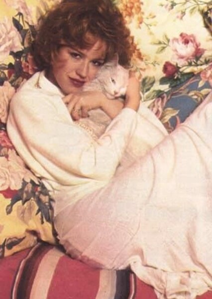 Molly Ringwald photo