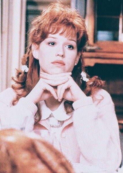 Molly Ringwald photo