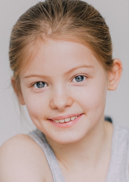 Molly Tuer photo