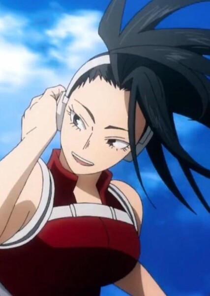 Momo Yaoyorozu photo