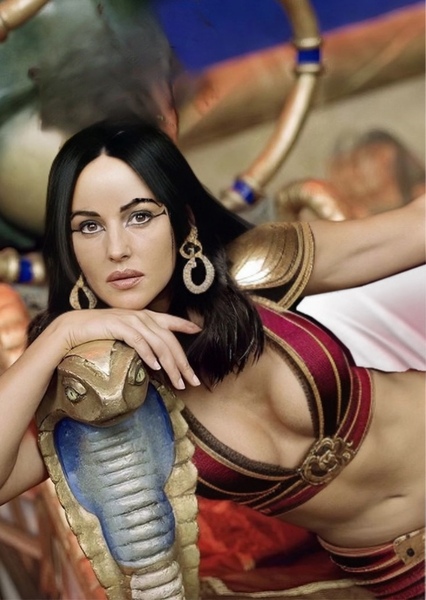 Monica Bellucci photo