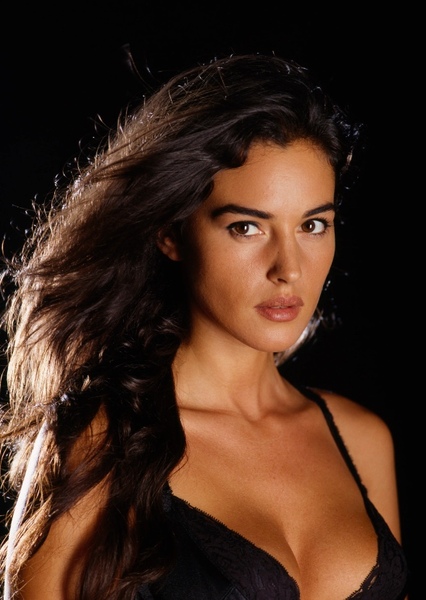 Monica Bellucci photo