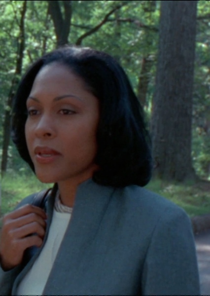 Monica Calhoun