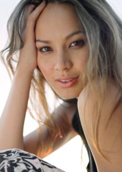 Moon Bloodgood photo