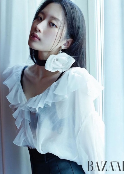 Moon Ga Young photo