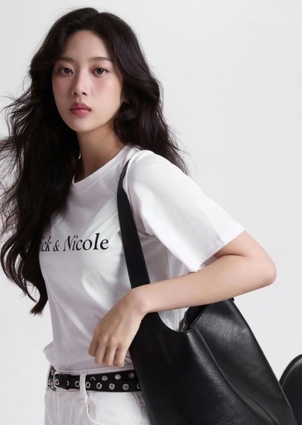 Mun Ka-young photo