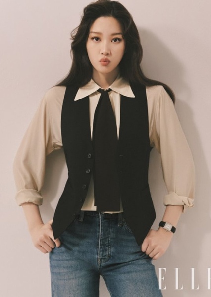Mun Ka-young photo