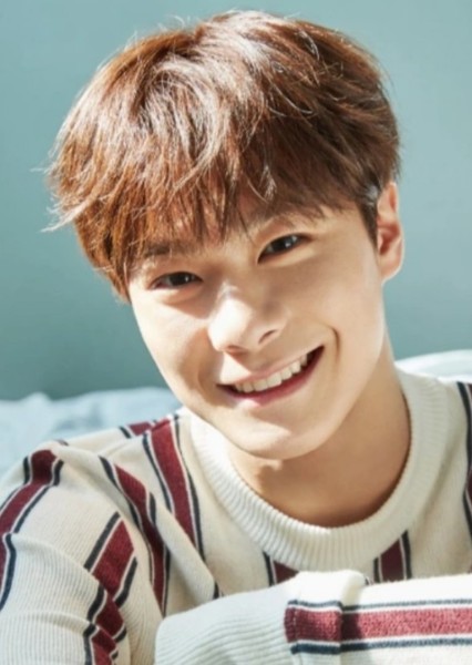 Moon Bin photo