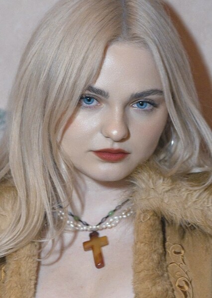 Morgan Lily photo