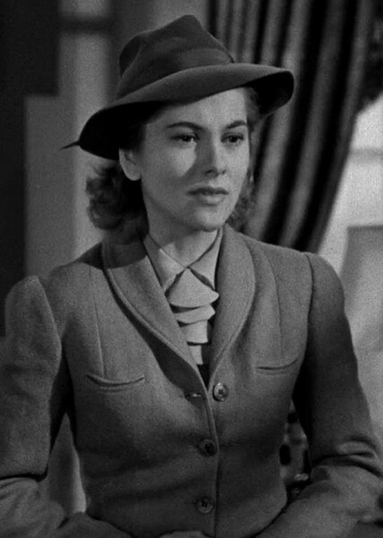 Mrs. de Winter photo