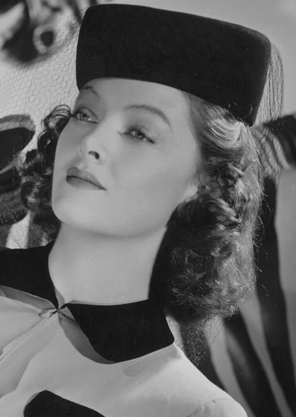 Myrna Loy photo