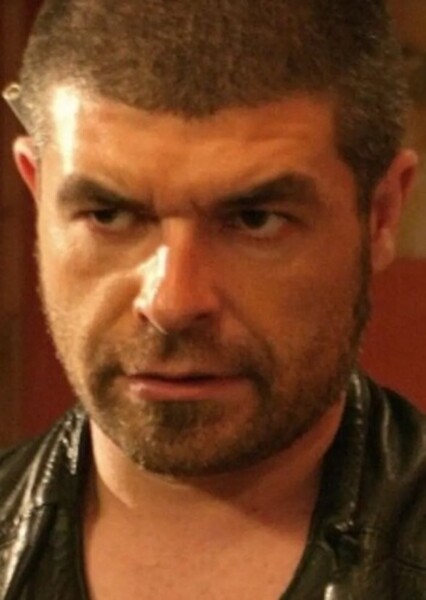 Nacho Guerreros photo
