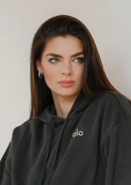 Nadia Ferreira photo