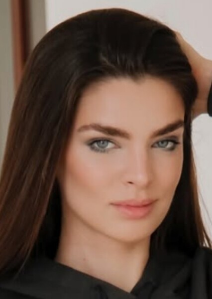 Nadia Ferreira photo