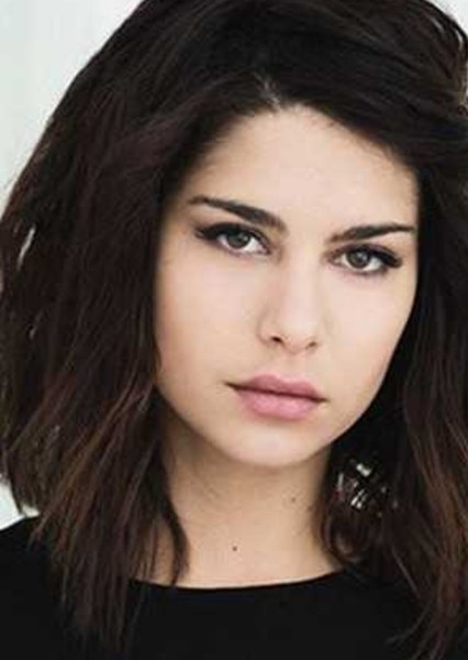 Nadia Hilker photo