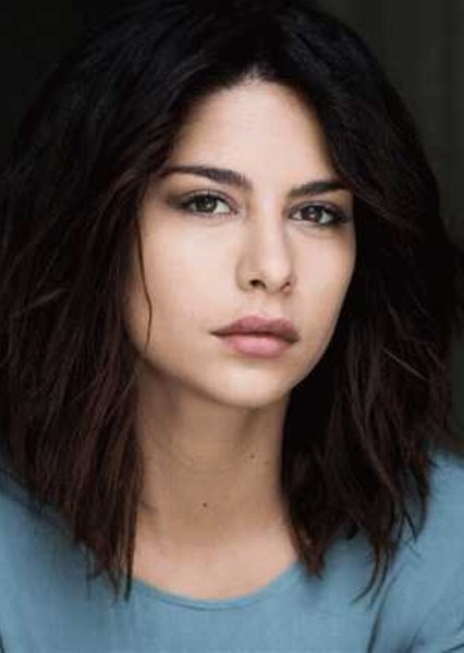 Nadia Hilker photo