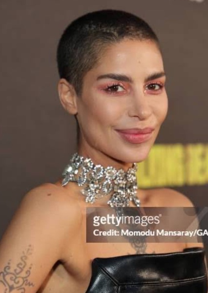 Nadia Hilker photo