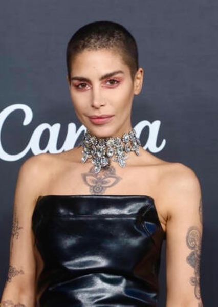 Nadia Hilker photo