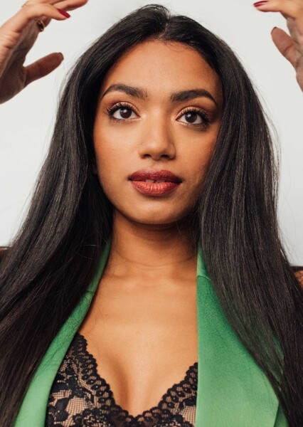 Nadine Bhabha photo