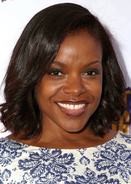 Nadine Ellis