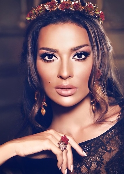 Nadine Nassib Njeim photo