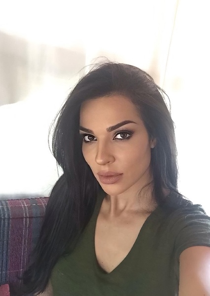 Nadine Nassib Njeim photo