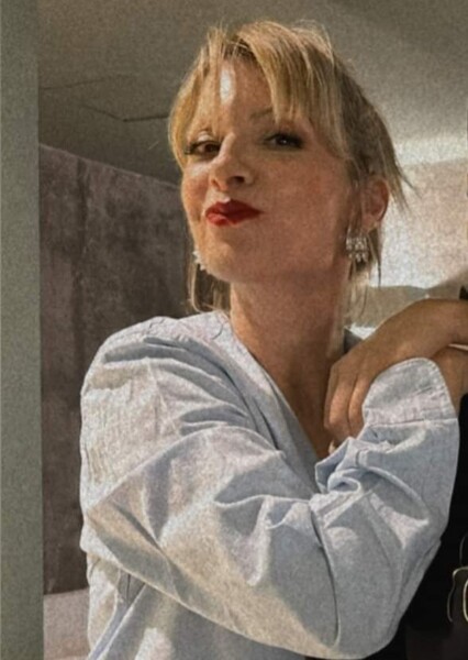 Najwa Nimri photo