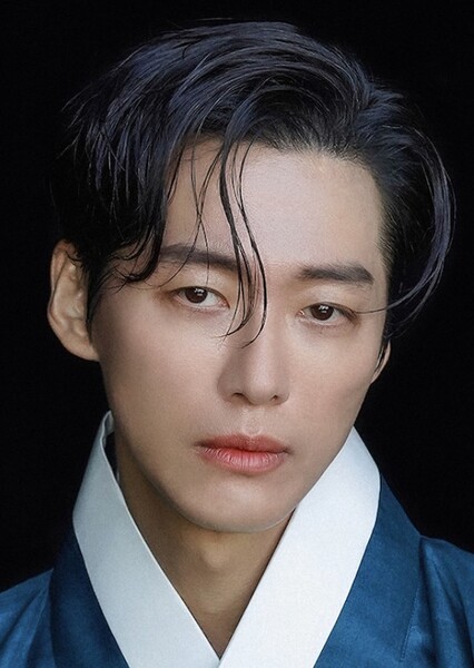 Namkoong Min photo