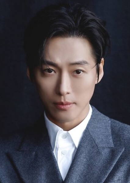 Namkoong Min photo