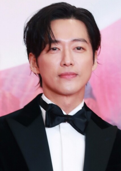 Namkoong Min photo