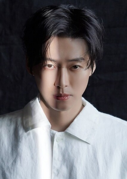 Namkoong Min photo