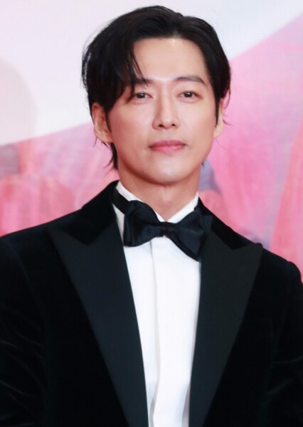 Namkoong Min photo