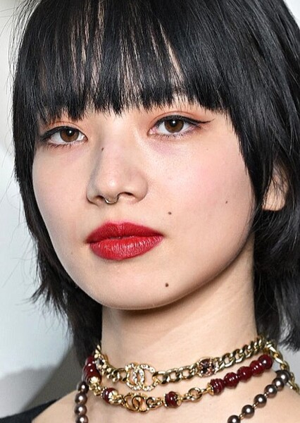 Nana Komatsu photo