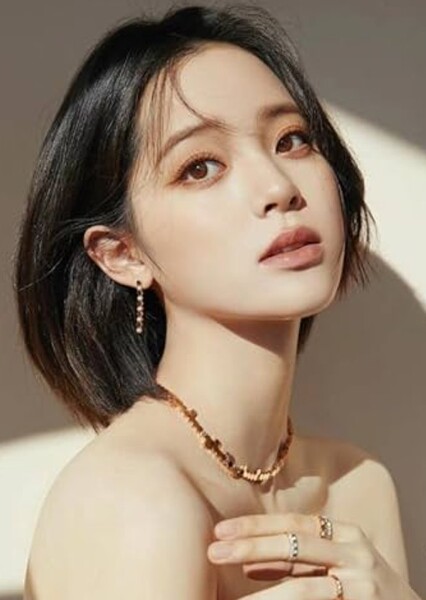 Nana Ouyang photo