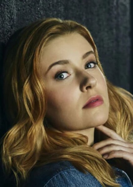 Nancy Drew (Kennedy McMann)