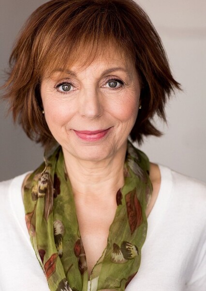 Nancy Linari photo