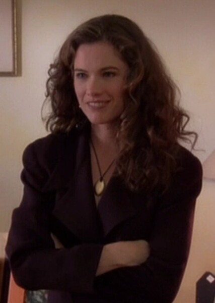 Nancy Thompson photo