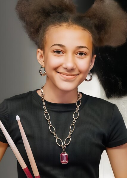 Nandi Bushell photo