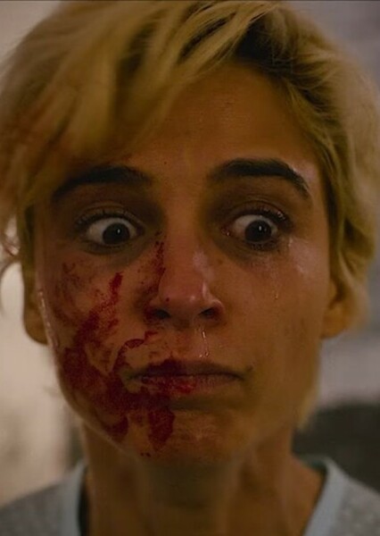 Naomi Scott photo