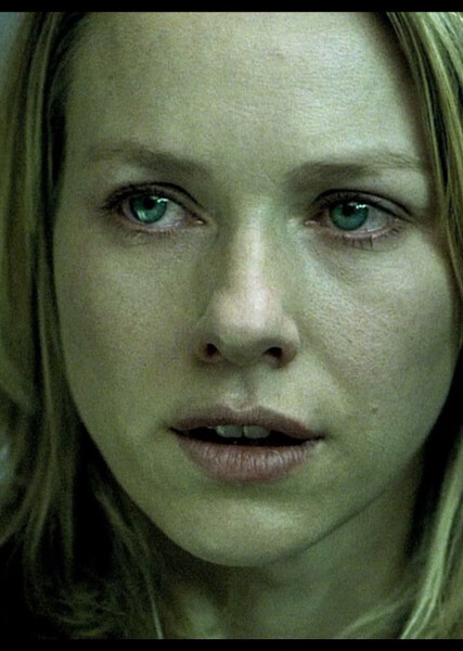 Naomi Watts photo