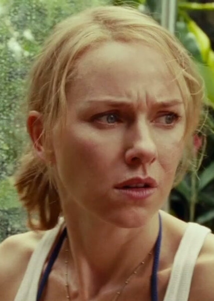 Naomi Watts photo