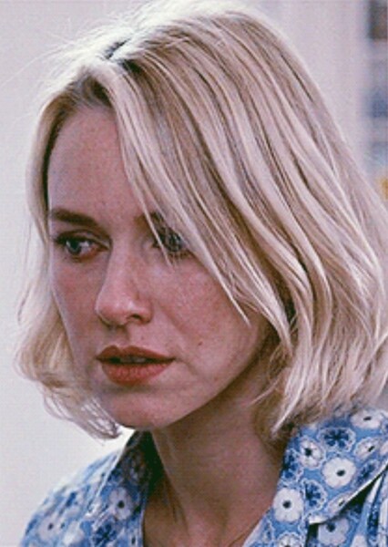 Naomi Watts photo