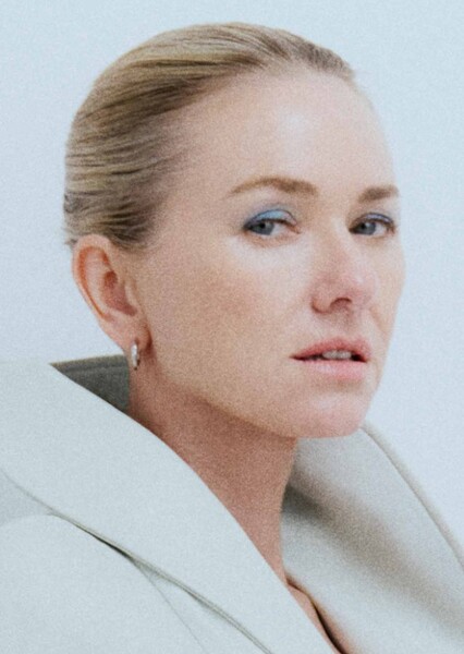 Naomi Watts photo