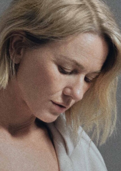 Naomi Watts photo