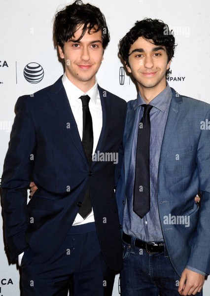 Nat and Alex Wolff photo