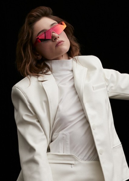 Natalia Dyer photo