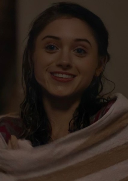 Natalia Dyer photo