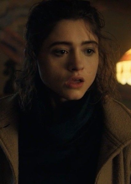 Natalia Dyer photo